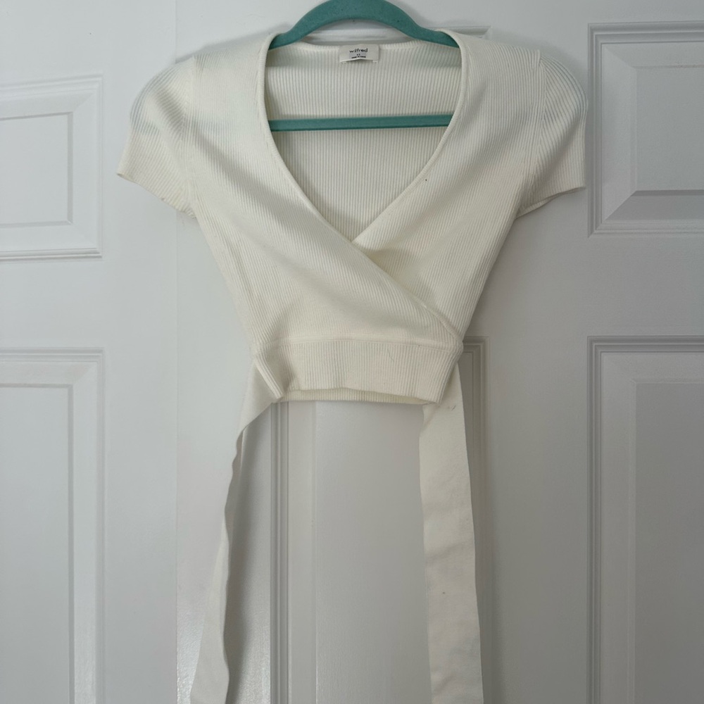 Wilfred Cream Wrap Crop Top